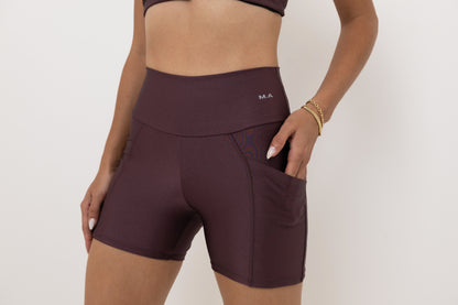 Conjunto Fitness Feminino Marsala:Top Alças Finas Ajustáveis + Short Cintura Alta com Bolso Lateral