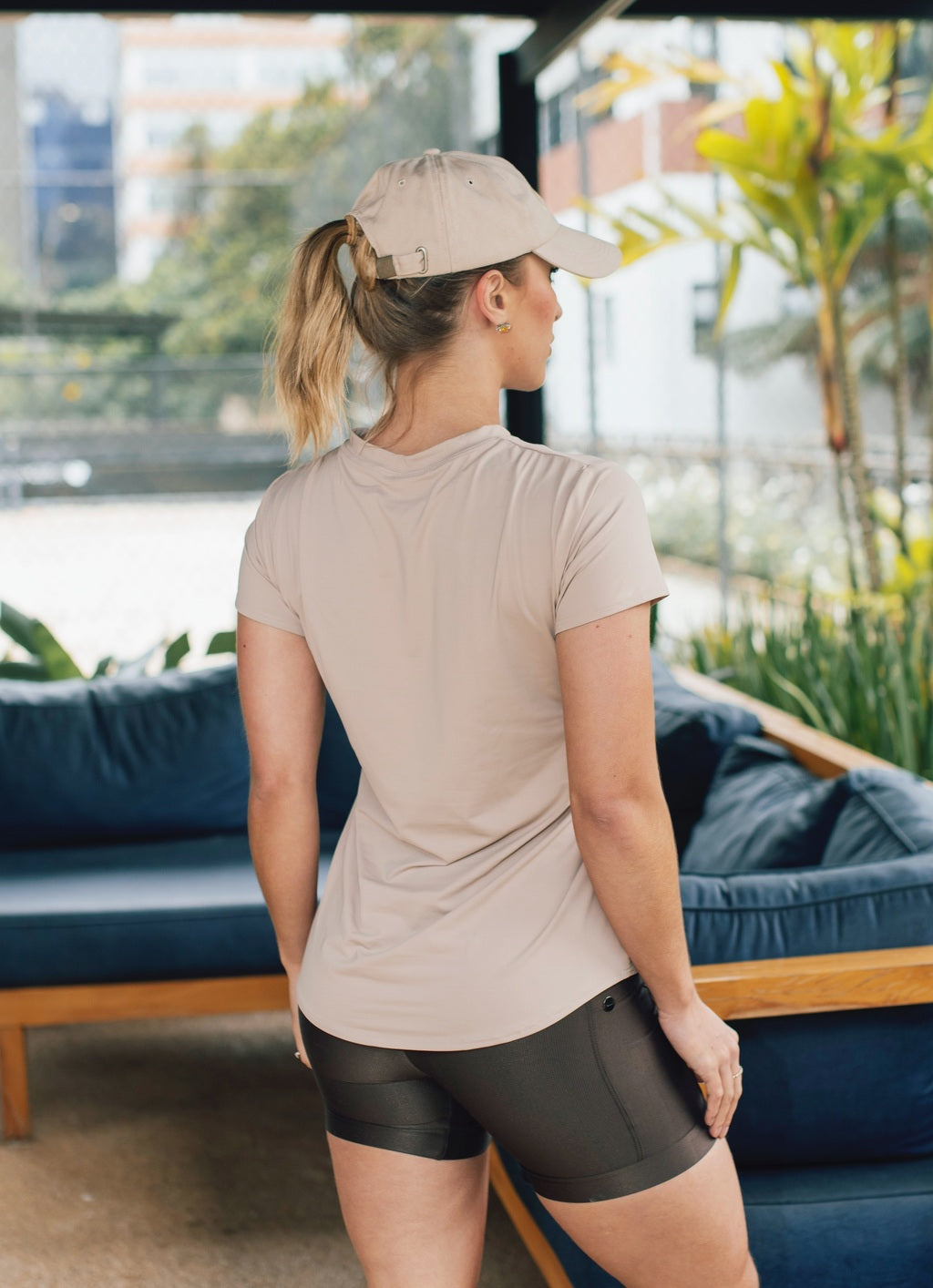 Blusa Choco – Proteção UV, Conforto e Estilo para o Dia a Dia
