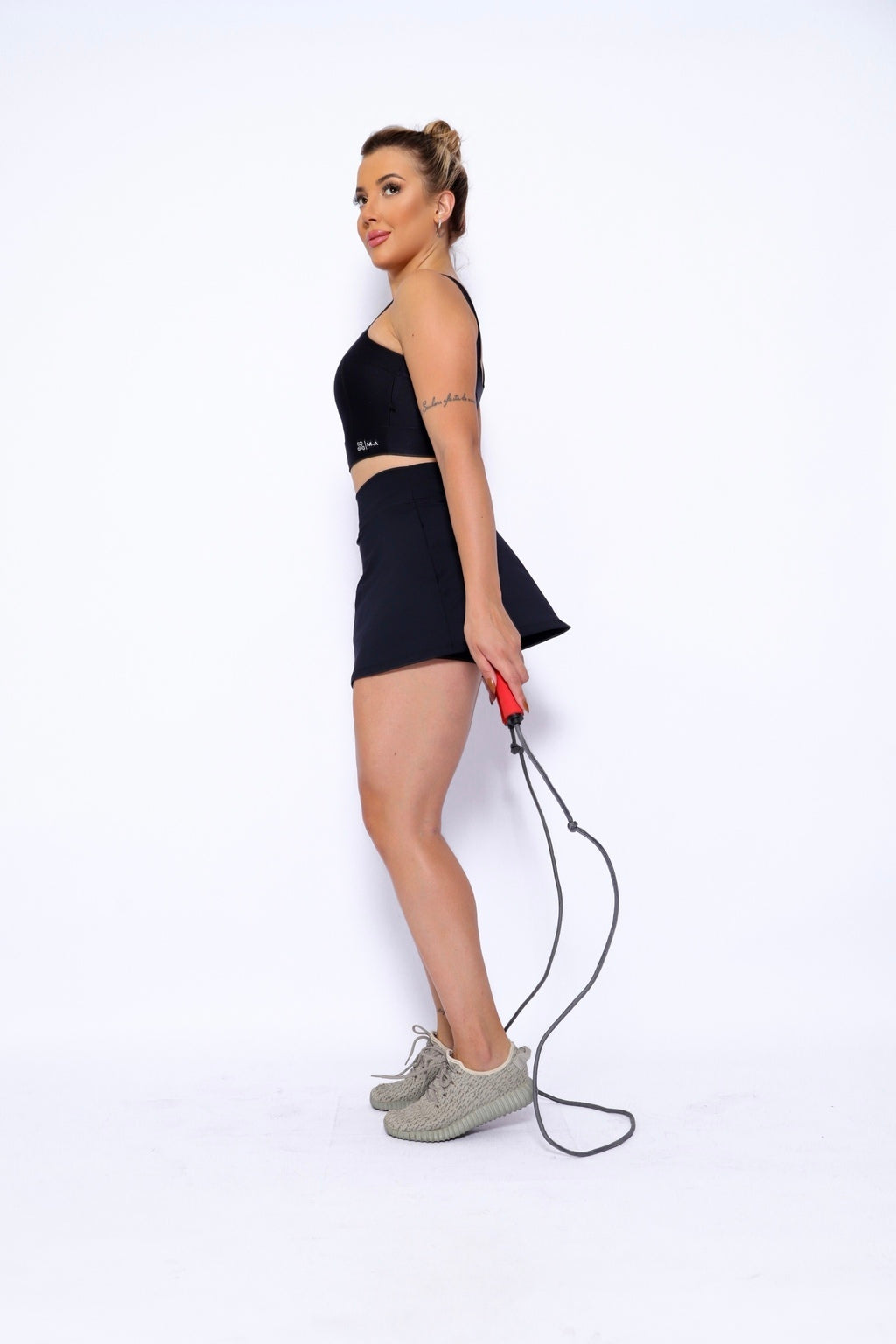 Short Saia