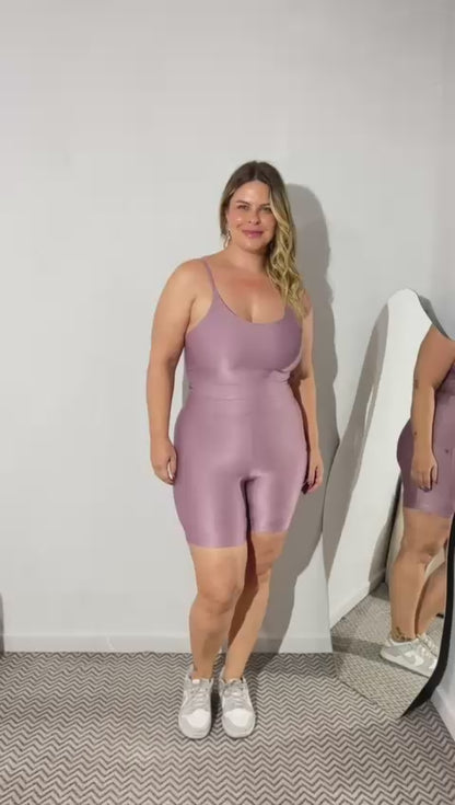 Conjunto Summer Rosa - Top com alça fina e short com tala para Conforto e Sustentação